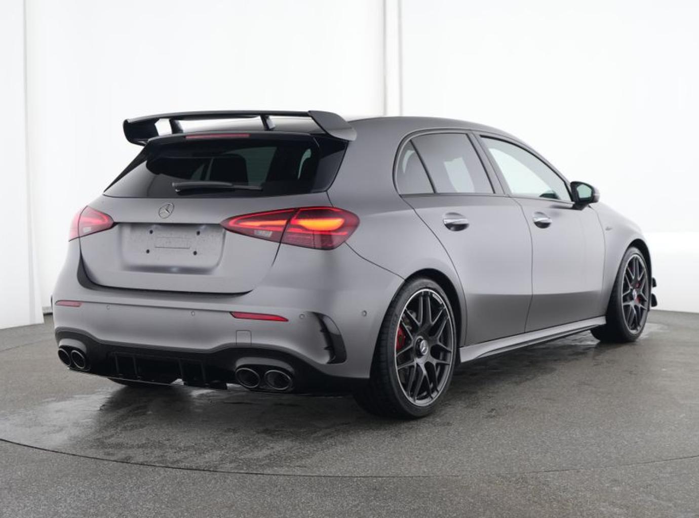 MERCEDES-BENZ A 45 AMG