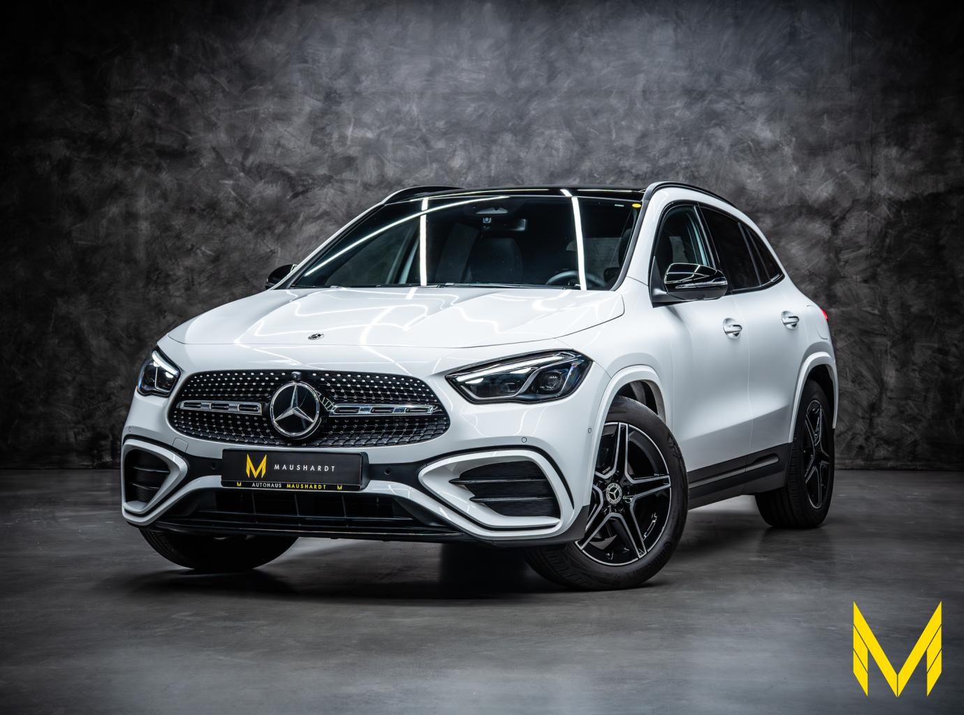 MERCEDES-BENZ GLA 200